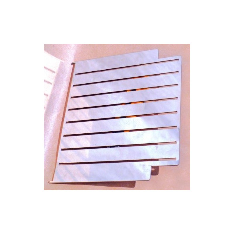 Plaque Inox de réduction pour appareil à brochette 81 brochettesdisponible à la Maison Pollet de Toulouse