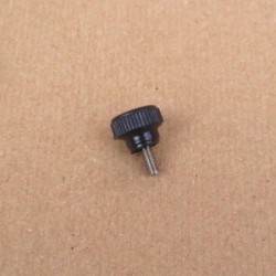 Bouton à vis M4x8 pour appareil à brochettedisponible à la Maison Pollet de Toulouse