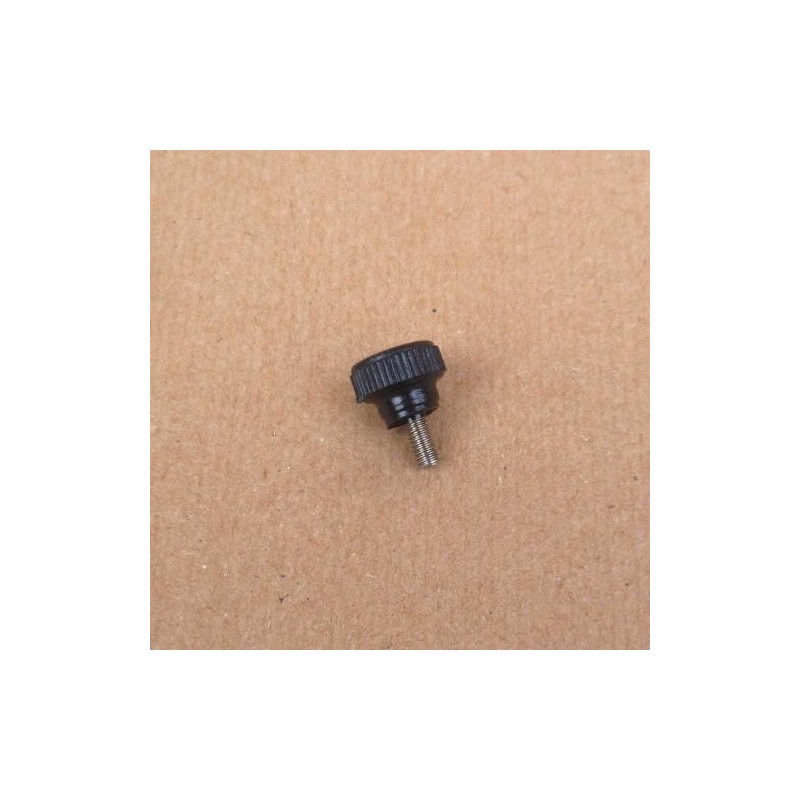 Bouton à vis M4x8 pour appareil à brochettedisponible à la Maison Pollet de Toulouse