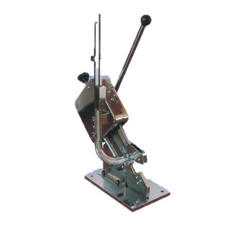 Clipeuse à saucisse manuelledisponible à la Maison Pollet de Toulouse