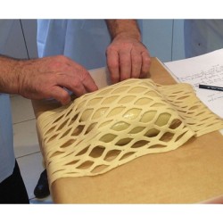 Rouleau à losangesdisponible à la Maison Pollet de Toulouse