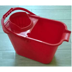 Seau 12 L avec système balai espagnoldisponible à la Maison Pollet de Toulouse