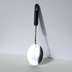 Pellette Inox forme ovale pour steakerdisponible à la Maison Pollet de Toulouse