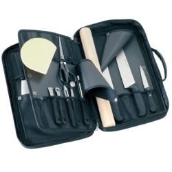 Trousse pâtisserie 4 faces avec accessoiresdisponible à la Maison Pollet de Toulouse